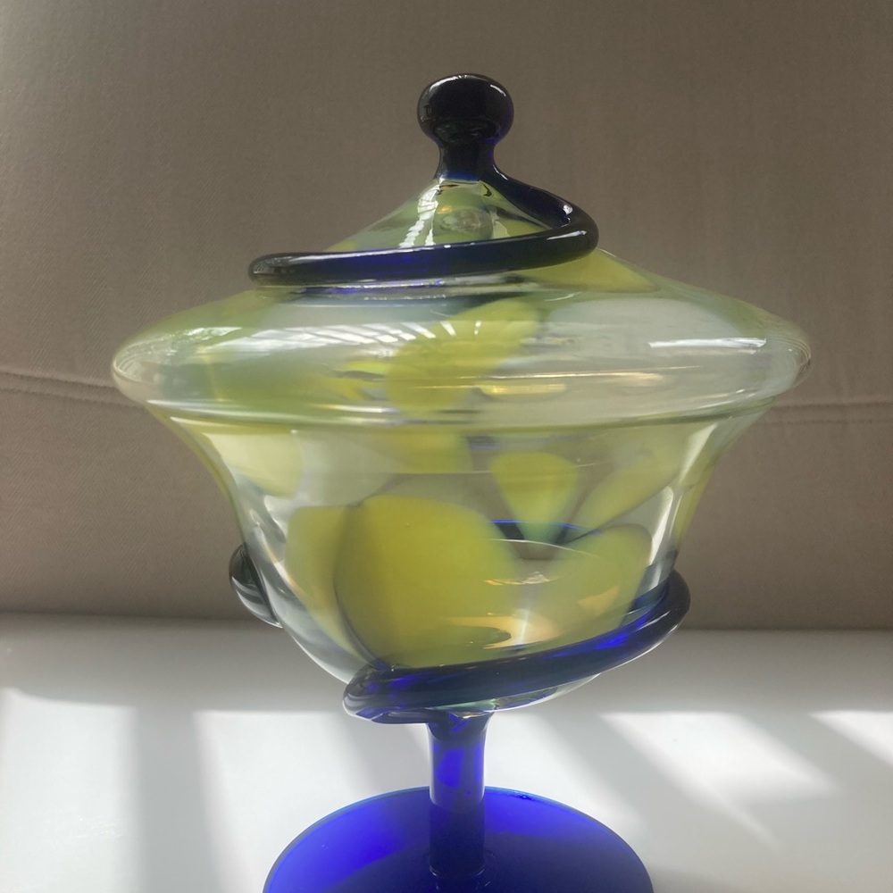 ART GLASS Lidded Candy Fruit Sherbet Dish